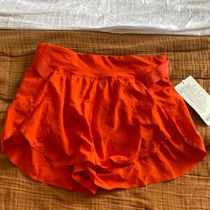 NWT Women's Fast and Free HR shorts 2” size 6